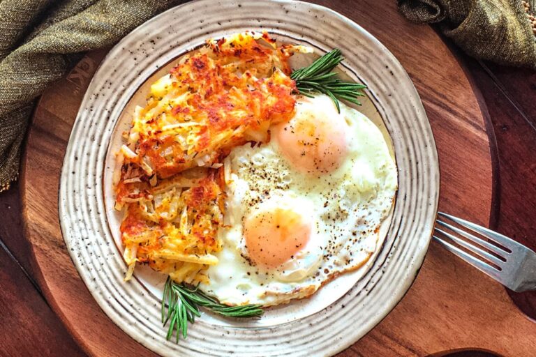 Crispy Cheesy Cast Iron Hash Brown - wellnesssleuth