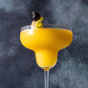 Frozen Mango Daiquiri Cocktail