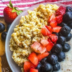 Oats Breakfast Bowls