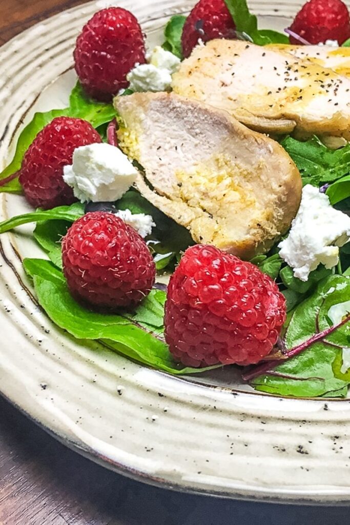 Wine Raspberry Chicken Refreshing Raspberry Chicken Mixed Green Salad - wellnesssleuth