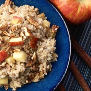 apple-cinnamon oats