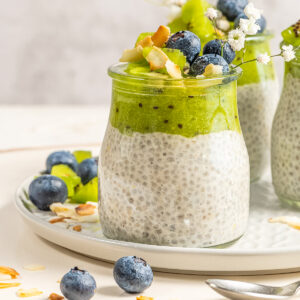 Chia Pudding, Kiwi, Blueberries, Coconut